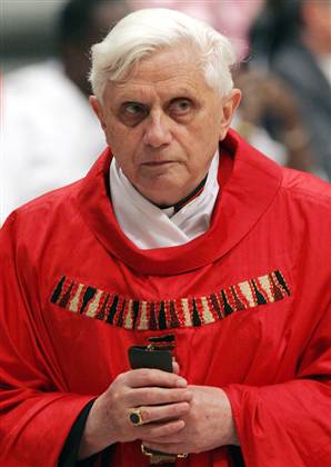 http://s1.trrsf.com/blogs/68/050413_ratzinger_vmed_10a.widec.jpg