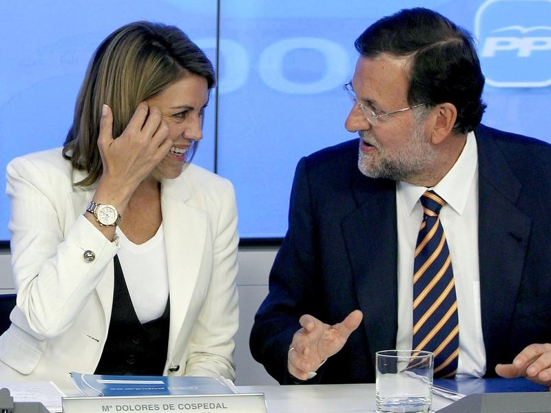 http://blogs.terra.eshttp://s1.trrsf.com/blogs/68/8015.rajoy_2D00_cospedal.jpg