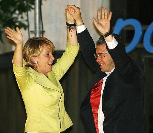 http://s1.trrsf.com/blogs/68/granados.jpg