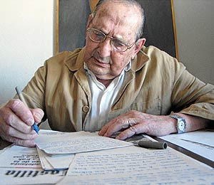 migueldelibes.jpg