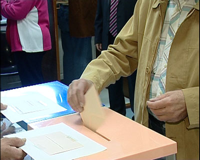 http://s1.trrsf.com/blogs/68/votando_elecciones_07.jpg