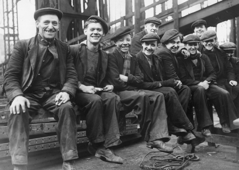 trabajadores felices getty